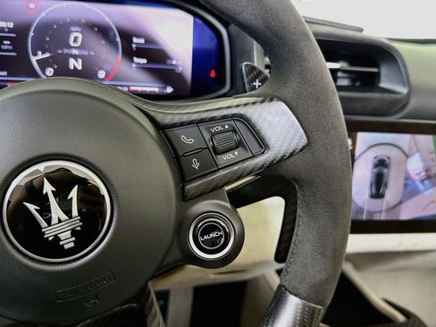 Used 2023 Maserati MC20 Spyder RWD image 20