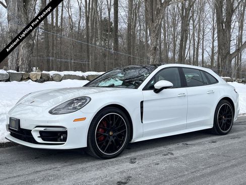 Used 2023 Porsche Panamera 4 image 28