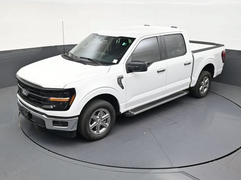Used 2025 Ford F150 XLT w/ Equipment Group 301A Standard RWD image 12