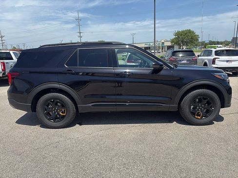 Used 2026 Ford Explorer Tremor w/ Tremor Ultimate Package AWD/4WD image 6