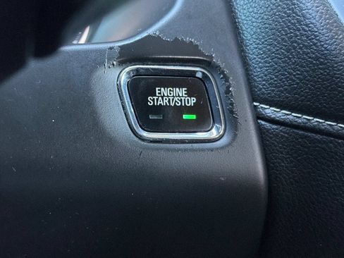 Used 2020 GMC Acadia SLT AWD/4WD image 23