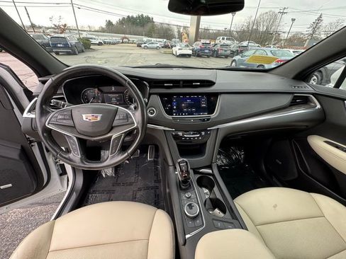 Used 2021 Cadillac XT5 Sportv image 12