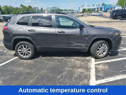 Used 2022 Jeep Cherokee Latitude Lux FWD image 3