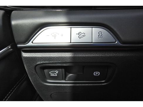 Used 2025 Genesis GV80 2.5T Standard AWD/4WD image 19
