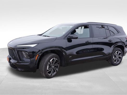 Certified 2025 Buick Enclave Sport Touring image 10