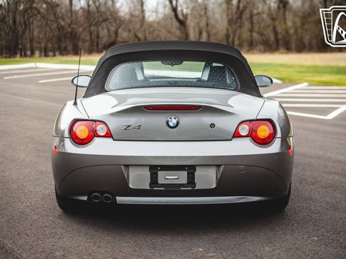 Used 2004 BMW Z4 2.5i image 31