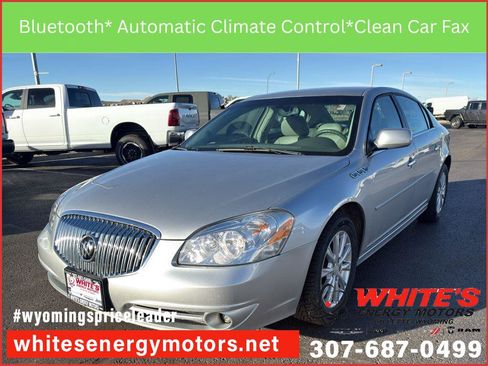 Used 2011 Buick Lucerne CXL image 1
