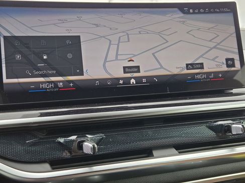 New 2026 BMW X7 xDrive40i w/ Executive Package image 21