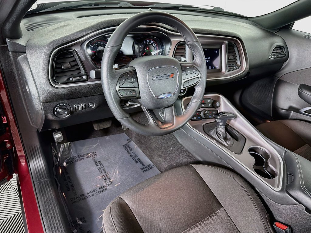 Used 2022 Dodge Challenger GT w/ Driver Convenience Group AWD/4WD image 9