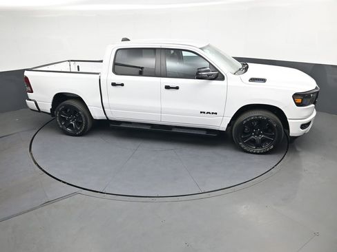 Used 2023 RAM 1500 Big Horn AWD/4WD image 31