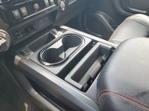 Used 2023 Nissan Titan PRO-4X w/ Pro-4x Convenience Package AWD/4WD image 20