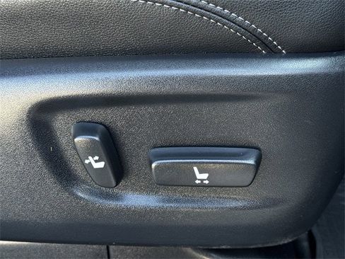 Used 2020 Toyota 4Runner SR5 Premium image 32