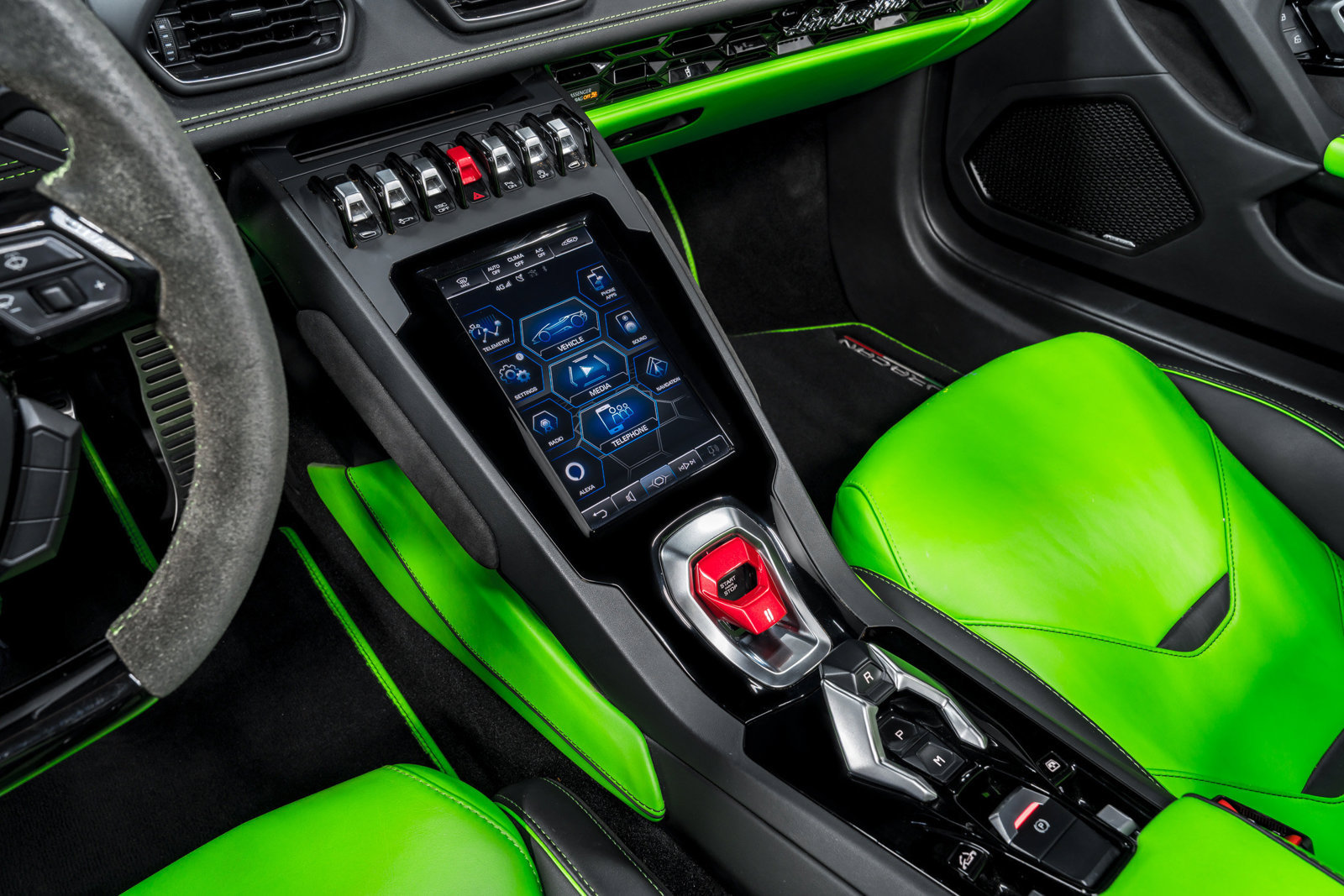 Used 2023 Lamborghini Huracan EVO RWD image 23