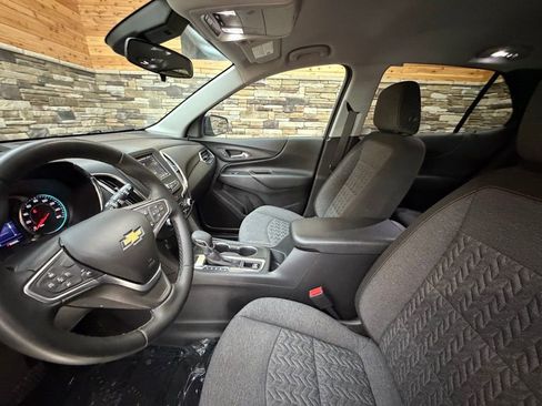 Used 2023 Chevrolet Equinox LT AWD/4WD image 11