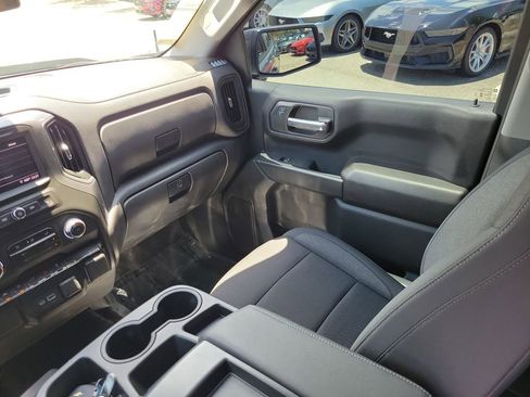 Used 2025 Chevrolet Silverado 1500 Custom AWD/4WD image 15