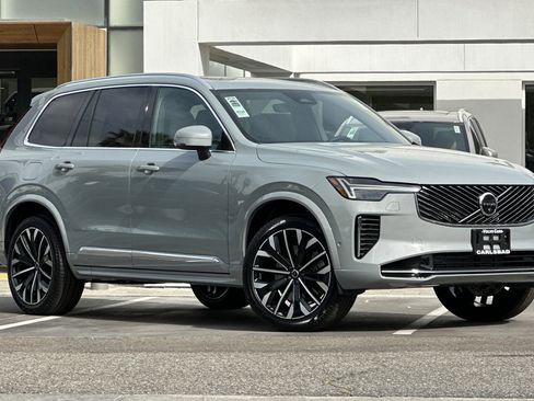 New 2026 Volvo XC90 T8 Ultra w/ Lounge Package AWD/4WD image 2