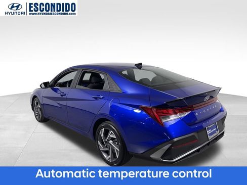 Certified 2025 Hyundai Elantra SEL image 4