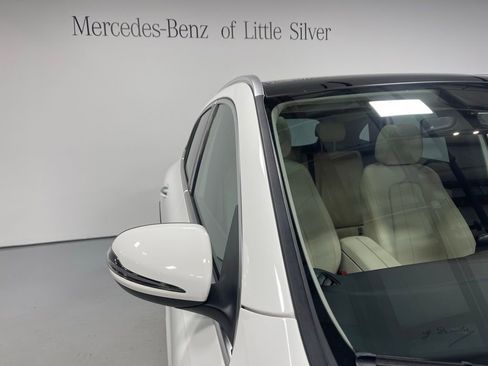 Used 2022 Mercedes-Benz GLA 250 4MATIC image 12