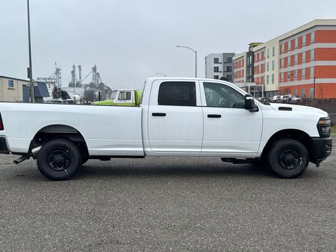 New 2026 RAM 2500 Tradesman image 2