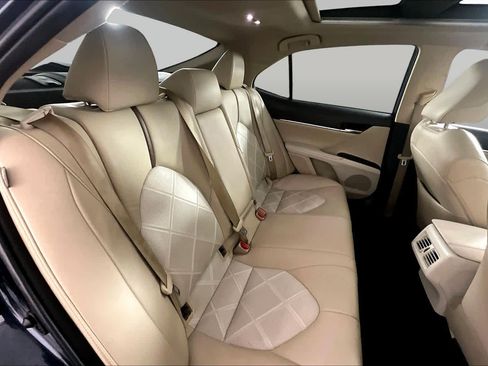 Used 2019 Toyota Camry XLE w/ Driver Assist Package FWD image 20