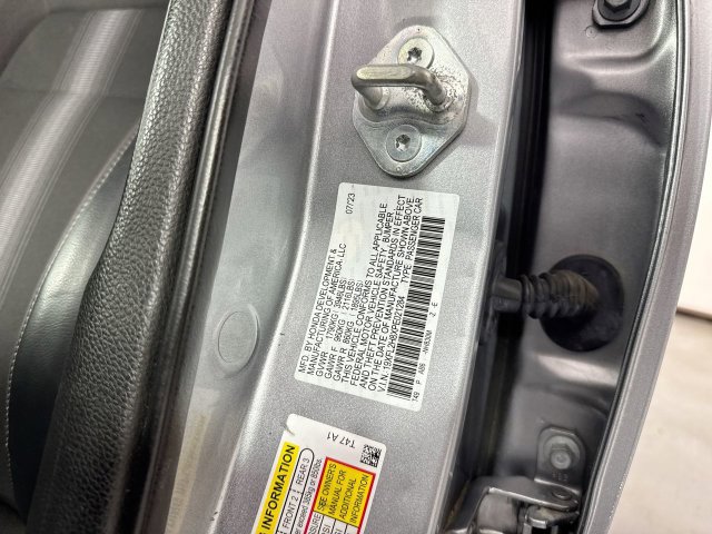Used 2023 Honda Civic Sport image 37