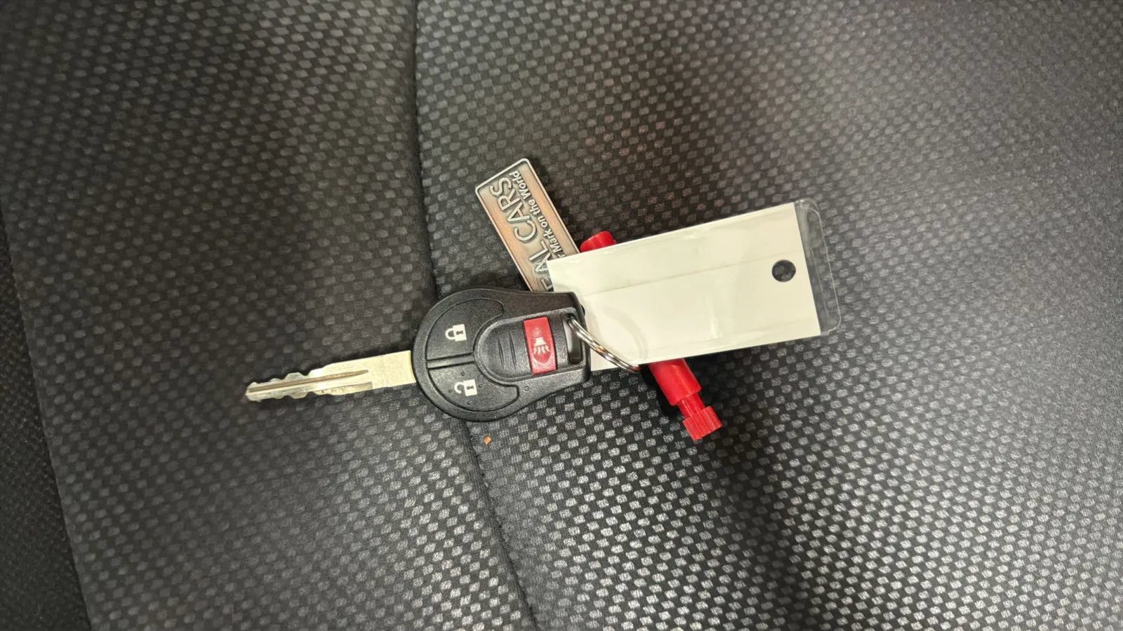 Used 2013 Nissan Rogue S FWD image 28