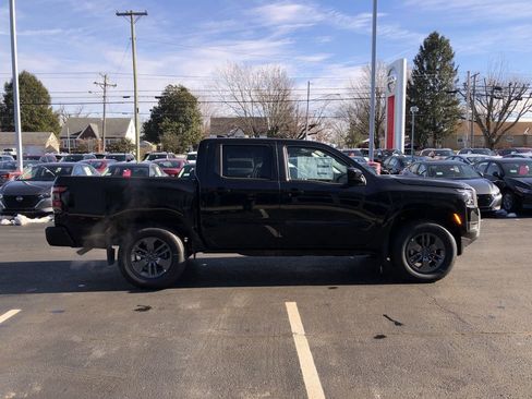 New 2026 Nissan Frontier SV w/ Tow Package image 14