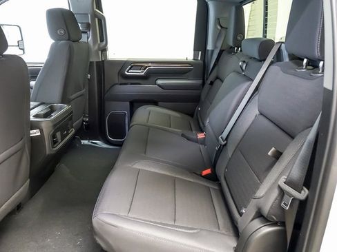 New 2026 Chevrolet Silverado 2500 LT image 10