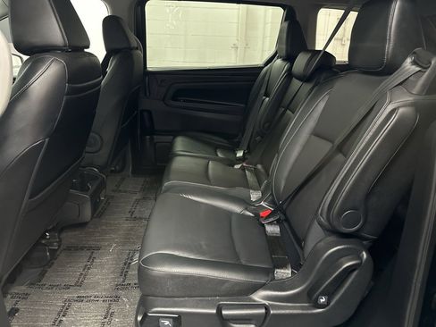 Used 2024 Honda Odyssey Touring image 38
