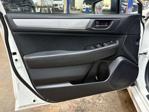 Used 2018 Subaru Legacy 2.5i w/ Alloy Wheel Package AWD/4WD image 23