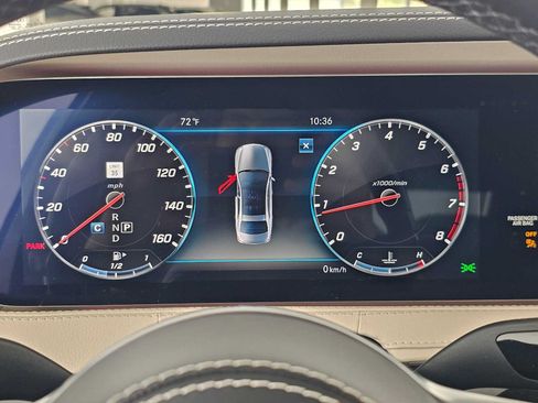 Used 2018 Mercedes-Benz S 560 Sedan image 23