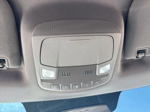 Used 2015 Ford F150 XLT image 28