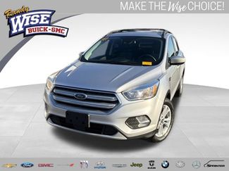 Used 2018 Ford Escape SE w/ Ford Safe & Smart Package FWD 360° Tour