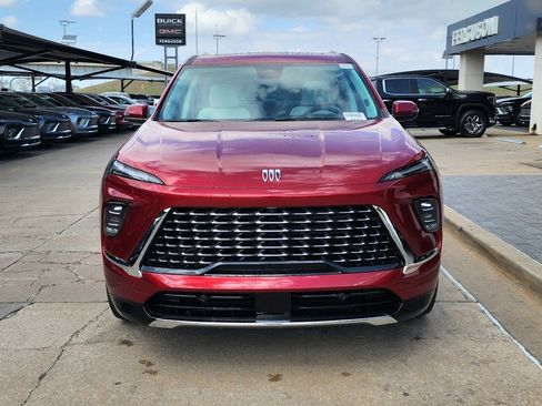 New 2026 Buick Enclave Avenir w/ Super Cruise Package image 9