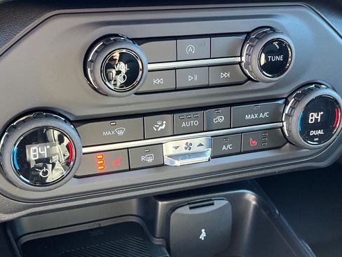 New 2025 Ford Bronco Big Bend image 8