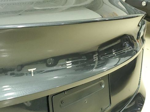 Used 2025 Tesla Model 3 Long Range RWD image 8