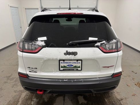 Used 2022 Jeep Cherokee Trailhawk w/ Premium Leather Package image 5