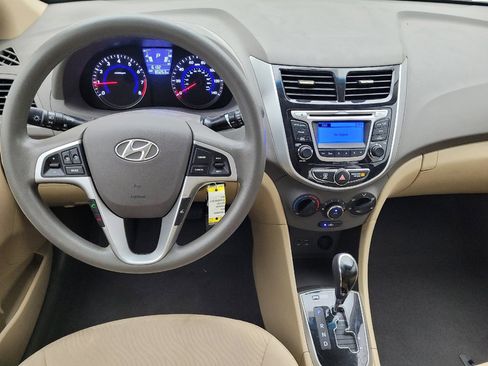 Used 2014 Hyundai Accent GLS w/ Option Group 2 FWD image 22