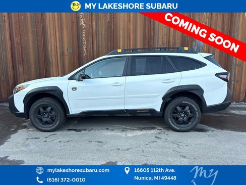 Used 2025 Subaru Outback Wilderness AWD/4WD image 4