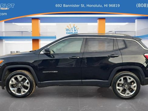 Used 2018 Jeep Compass Latitude w/ Popular Equipment Group FWD image 4