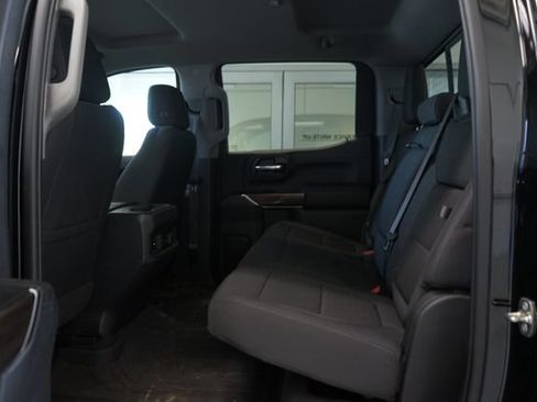 Used 2020 Chevrolet Silverado 1500 LT Trail Boss AWD/4WD image 29