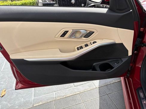 Used 2026 BMW 330i Sedan image 28