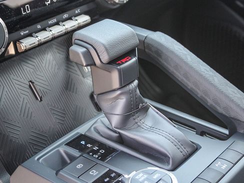 New 2025 Toyota Tacoma TRD Off-Road image 20