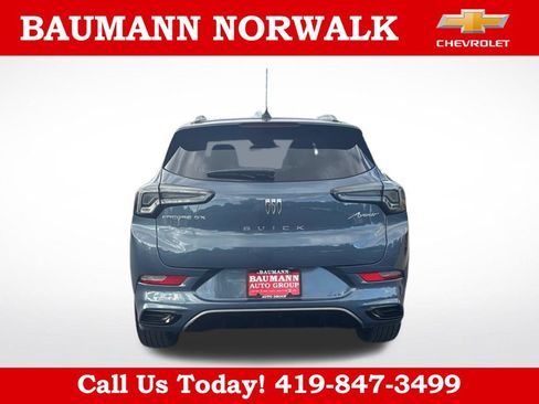 Used 2024 Buick Encore GX Avenir w/ Avenir Convenience Package FWD image 5