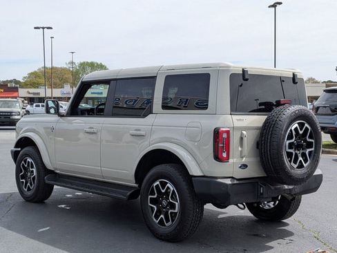 Certified 2025 Ford Bronco Outer Banks image 4