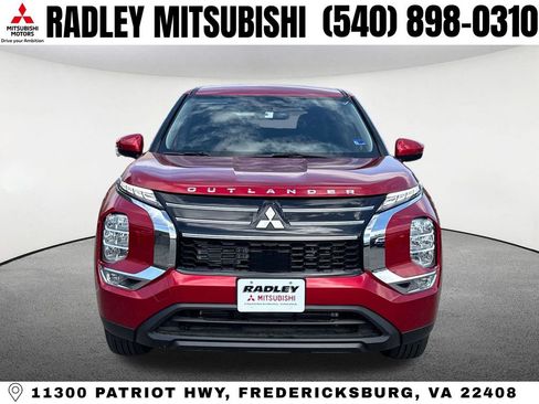 New 2026 Mitsubishi Outlander ES image 23