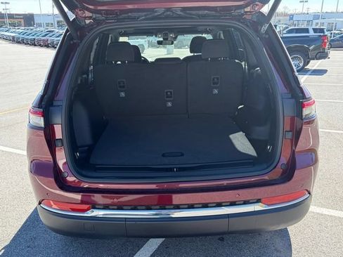 New 2026 Jeep Grand Cherokee Laredo X AWD/4WD image 7