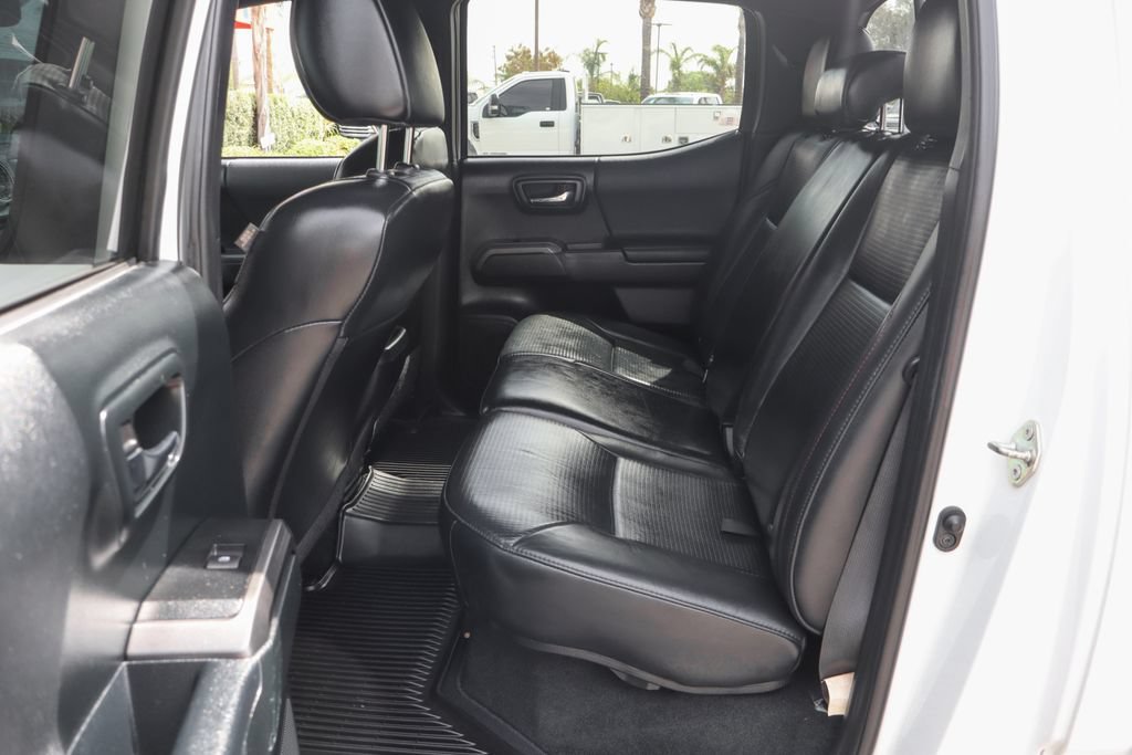 Used 2017 Toyota Tacoma TRD Pro AWD/4WD image 43