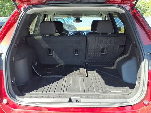 Used 2023 Chevrolet Equinox LT AWD/4WD image 12