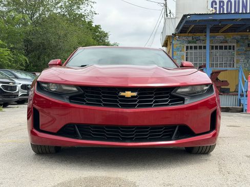 Used 2020 Chevrolet Camaro LT RWD image 2